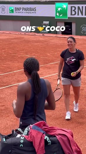360K views · 10K reactions | Smile contest ☀️ @cocogauff @onsjabeur #RolandGarros #Tennis #Wta | ROLAND-GARROS | Facebook