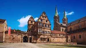 Catedral de Bamberg ou Igreja Bamberger: vídeo stock (100% livre de direitos) 3937016845 | Shutterstock