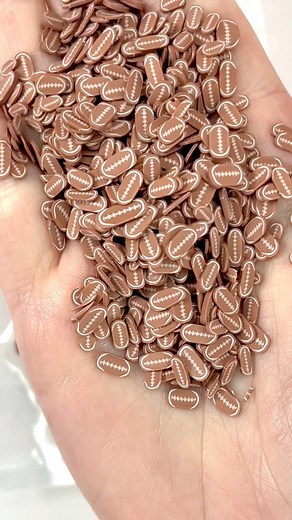 Fall 🍂 means football 🏈 y’all! #glitter #glittertumblers #glittermugs #glittertumbler #glitterslime #glitterdominoes #glitteraddict #glitterobsessed #sparkles #sparklesquad #crafts #artsandcrafts #gmi #gmitribe #gmiglitter #nailart #sparkle #shine #glittercrafts #iloveglitter #diy #glittermakesit #satisfying #satisfyingvideos #tumblers #glittersupplier #usglittersupplier #fall #football #nfl | Glitter Makes It