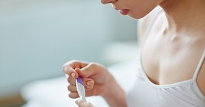 4 Weeks Pregnant - Implantation Time (Yes!) & Period Due