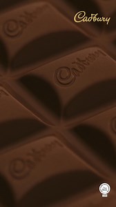 5.2K views | Classic creamy chocolate now with crunchy Oreo biscuits and vanilla créme. Cadbury Oreo | Cadbury Dairy Milk | Facebook