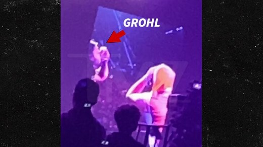 Dave Grohl and Fan Shotgun Beers at Intersect Festival in Las Vegas