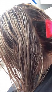 ✨Tackling The Line of Demarcation✨ Watch @hairbyshawna_russell break up the demarcation line & add depth for one of her lightest blondes who is looking to transition into a balayage with her natural level dimension.❤️ | Schwarzkopf Professional