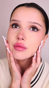 How to create realistic eyebrow hair strokes easily