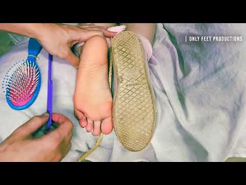 Tickling Feet Girl - Tickling Stories