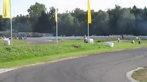 Smoke Attack: threesome style! Video: Pierre Gury | Drift n'Fun