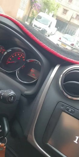 Dacia Sandero 2017 : Options d'Activation et Fonctionnalités