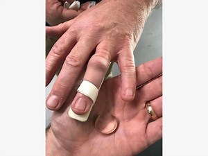 Fatal Crash At Mall; Popular Doughnut Shop Expanding: CT News