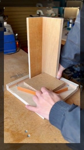 Amazing Wood working tips and tricks ❤️🙌✨ #woodwork #woodworking #woodencraft #woodenbowl #woodart #woodworkingtools #woodworkingproject #woodworkingcommunity #woodworkingtips #woodworker #woodworkingskills #wooden #woodenart #woodworkingclasses #tutorial #diy #diycrafts #tipsandtricks #howto #reelsfbpage #reeloftheday #usa_tiktok #usareels #woodworking #asmr #woodart #wood #satisfying #woodcarving #nicework #amazingwood #woodasmr | Wood Designer