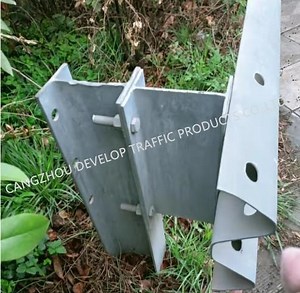 [Hot Item] Roadway Safety W Beam Highway Guardrail Used H Flange Post