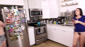 Dixie Comet and Lauren Phillips Piss on the Floor