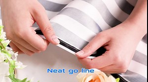 Striped Table Runner Polyester Decor Striped Design Modern Table Runner Elegant Decor for Indoor Events Family Dinner Outdoor Banquet Parties Celebrations, Black, White(6,12 x 108 Inches)