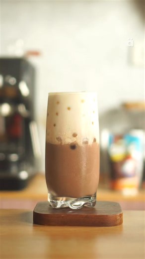 Choc-O Drink 3 Ways ⬇️ -Choc-O Ice Scramble 1 pack Choc-O ice 3 tbsp milk powder 2 tbsp mini mallows 1 pc wafer stick -Choc-O Vanilla Cold Foam 1 pack Choc-O Ice 50ml all purpose cream 20ml milk 1/2 tsp vanilla extract -Choc-O Mud Pie Shake 1 pack Choc-O ice 3 tbsp crushed cookies 2 scoops of ice cream Taking #ChocolateLover to a whole new level with these easy peasy Choc-O recipes! Zest-O Choc-O #FYP #ChillWithIcyChoco #ChocOsaSummer #FoodTok #Drinks #ChocO #chocolate #icescramble #coldfoam #mu