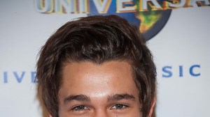 Austin Mahone Responds to Rumors He’s Dating Selena Gomez