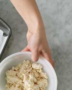 Amazon.com : Krusteaz Meyer Lemon Bar Mix, Made with Real Lemons, 19.35 oz Box : Everything Else