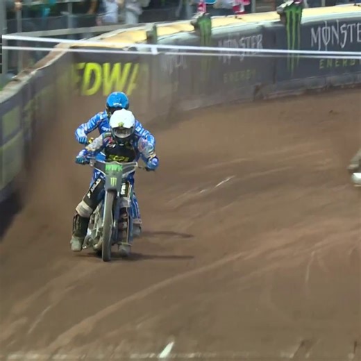 83K views · 1.3K reactions | JUST EXTRAORDINARY  Zmarzlik has really woken up now 勞 #SGP | #GermanSGP  | FIM Speedway Grand Prix | Facebook