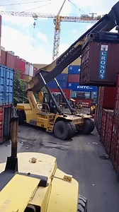 27K views · 448 reactions | The reason why his been call reachStacker heavyduty equipment #reelsfypシ #facebookviral #everyonehighlights #reachStackeraction #facebookpost #cargoshipping #containergardening #picturechallenge Iconsany Rollercoaster | Chief celebritie equipment operator icon9 | Facebook