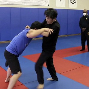 3.8K views · 134 reactions | Here is a example how Sifu blends his chi sao (sticky hand) and chi gerg (sticky leg) into application. . . #wingchun #kungfu #vingtsun #ipman #francisfong #selfdefense #martialarts #brucelee #kravmaga #kali #inosanto #training #fitness #bjj #mma #karate #chisao #lifestyle #stunt #jeetkunedo #junfangungfu #speed #arnis #fight #muaythai #kickboxing #boxing #詠春 #kata #fyp | Francis Fong Online Training | Facebook