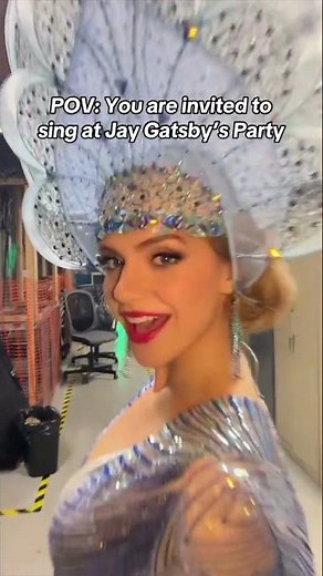 Get DOWN with Gilda Gray!🥂