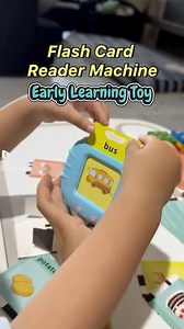 前两天在story放了小小人的新玩具，好多爸爸妈妈来询问～这是儿童益智早教卡片机，不需电池可以充电，有很多卡片可以让小朋友学习英文，真心觉得不错，我家小小人很喜欢哦💕 现在的玩具都好贵，这个可以学习有声音小朋友很喜欢，重点很便宜‼️爸爸妈妈可以冲哦♥️ 👉 https://s.shopee.com.my/8f73I2RRxB | 吃吃喝喝。看世界。sinpeigoh.com