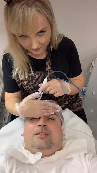 Hand Procedure Demonstration in Clinical Setting