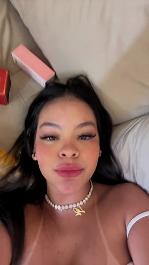 A Revoada Começou com Karamba Lívia