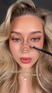 i think it worked? 👃🏼✨ trying a button nose contour hack by @bianasoshnikova products: @anastasiabeverlyhills lip liner in shade ‘sepia’ used to contour the nose @lorealparis infaillible 24h face sculptor in ‘fair lift’ #makeup #nosecontour #makeuphack #beauty #contouring | Lenka Lul