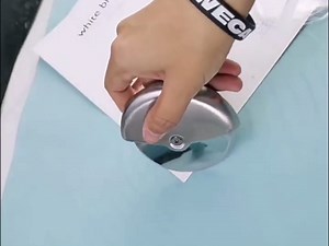 Pizza Cutter Wheel with Sharp Blade For Cutting Through Crusts, Bread, Pies,Sturdy Pastry Slicer with Comfortable Grip., Silver