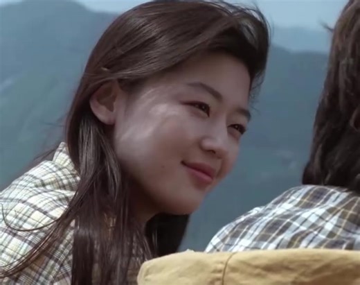Jun Ji-hyun: A Trailblazer in Korean Cinema