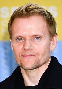 Marc Warren
