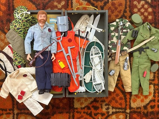 Vintage 70s G.I. Joe Sea Adventurer Action Figure Doll in Original Outfit W/ Wooden Foot Locker Storage Case, Extra Clothing & Equipment - Etsy
