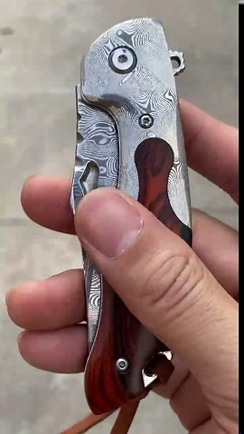 Damascus Pocket Knife for Men,Handmade 3.4in Sharp Blade,Damascus Steel and Rosewood handel EDC,Leather Sheath Outdoor Survival Tool for Hunting