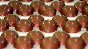 Cadbury Creme Egg Easter advert 2017