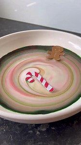 Christmas Science with Magic Milk 🎄 | STEM with M