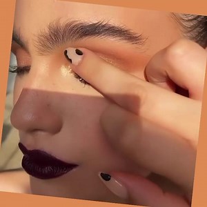 ON THE SET! @ClarissaReyesBeauty dabs on Lit Cosmetics Addicted Silver Lit Metal for a brilliant metallic pop! Absolutely stunning! Shop www.LitCosmetics.com ✨ | Lit Cosmetics