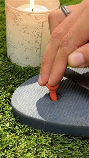 Easy DIY Flip Flop Fix! | Bored Panda Art