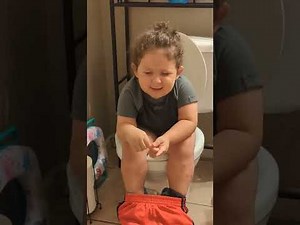 3 yr old potty training 😕 I need advice, I tried everything since starting at 2 yrs old🫤