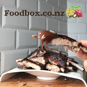 Who has tried the 20 minute #freerange pork ribs this week? If you haven’t seen it on stories here is a quick #videorecipe. #soeasy #quick #dinner https://Foodbox.co.nz | Foodbox