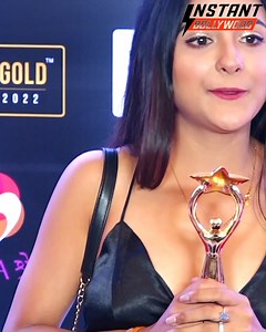 28K views · 1.4K reactions | Iconic Gold Awards 2022 was being held...