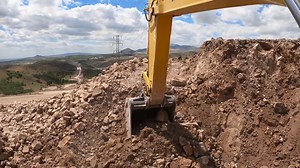 55K views · 966 reactions | Komatsu Excavator Working on Hard Ground | Alat Berat Mania | Facebook
