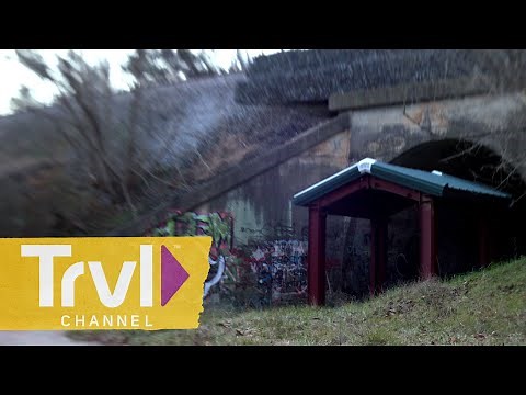 Bridge Haunted By Woman Who Died In Car Crash | Haunted Hotspots | Travel Channel