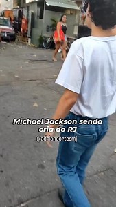 69K views · 89 reactions |  Hee-Hee! O sósia de Michael Jackson,...
