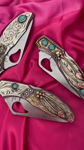 Stock knives on sale RIGHT NOW! Visit our website to browse 🥳💕🌹#therowdyrose #westernjewelry #turquoisejewelry #turquoiseknife #handmadejewelry #cowgirlstyle #rodeofashion #rodeochic #ranchlifestyle #westernlifestyle #westernfashion #custom #horse #horses | The Rowdy Rose, Inc.