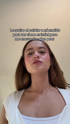 Revisé el celular de mi marido y encontré algo peor