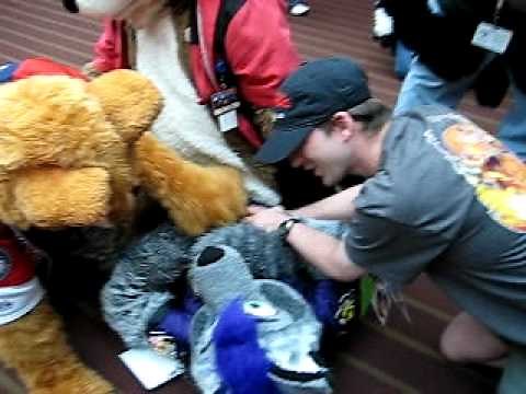 Tickle for Information [Anthrocon 2010]