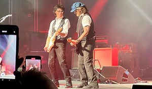 Johnny Depp Kicks Off U.S. Music Tour