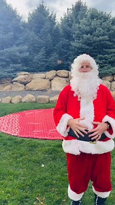 815K views · 26K reactions | The gift that keeps on giving: up to 25% OFF, a free hoop, and $100 OFF any Avyna or BERG inground trampoline with code EARLY100. | April & Davey | Facebook