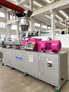 [Hot Item] Parallel Twin Screw Extruder for Lab or Institute Use of Color Masterbatch Mixing or Pelleting