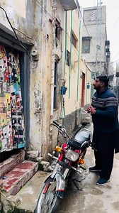 82K views · 2.8K reactions | Chori krny ka yeah Tareeqa Pehli baar dekha hy 藍藍藍藍...... Aur Haan jo log tanqeed kren Gy ky ham logon ko yeah sb sikha rhy unko Btana yeah hy ky same Aesy sargodha Men chori ka waqya hn chuka hy .. #foryou#trending#1millionviews#viralvideo | Chabal Jahan Dy | Facebook