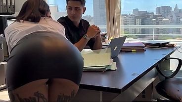 Perfect ass secretary fucked boss for a raise!